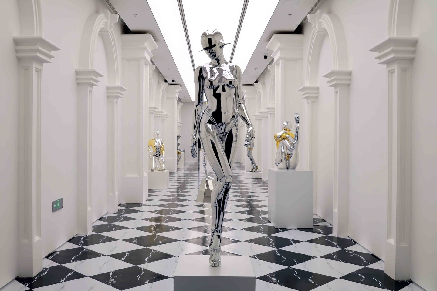 NANZUKA ART INSTITUTE